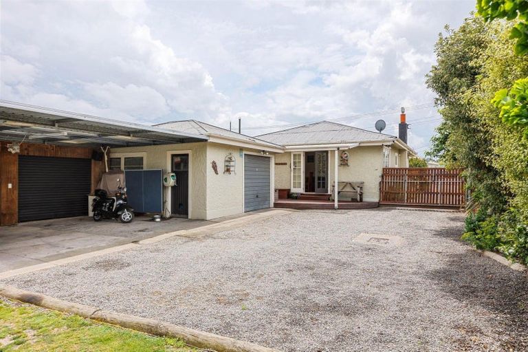 Photo of property in 83 Villa Street, Masterton, 5810