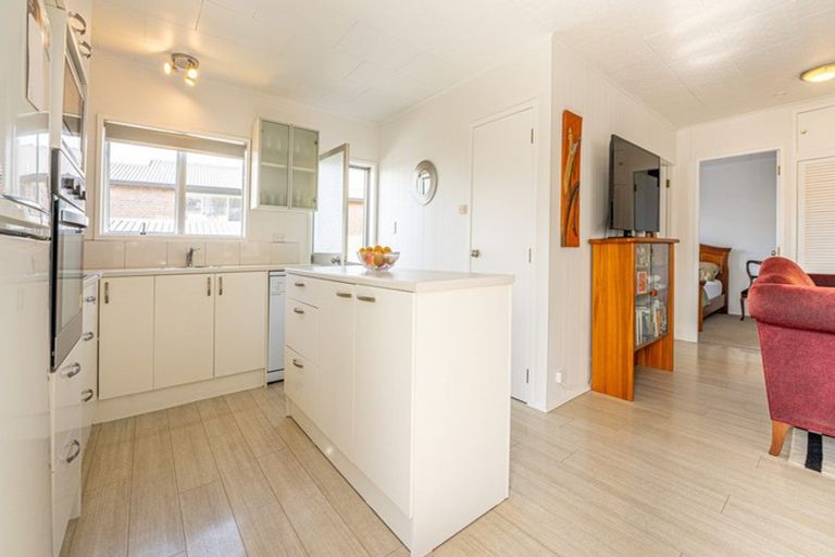 Photo of property in 47b Rawhiti Road, Manly, Whangaparaoa, 0930