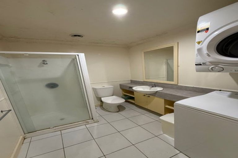 Photo of property in Quest/richard Pearse Apartment, 2/219k Willis Street, Te Aro, Wellington, 6011