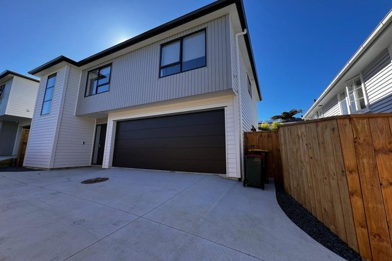 Photo of property in 7a Hinau Street, New Lynn, Auckland, 0600