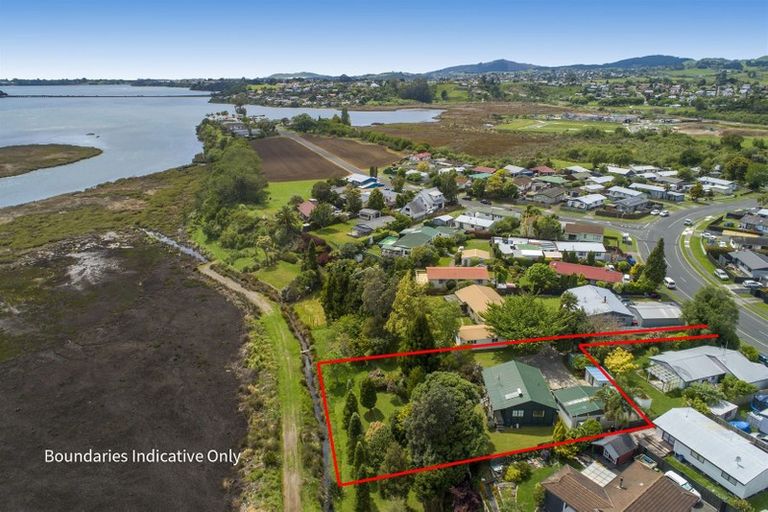 Photo of property in 176 Windermere Drive, Poike, Tauranga, 3112