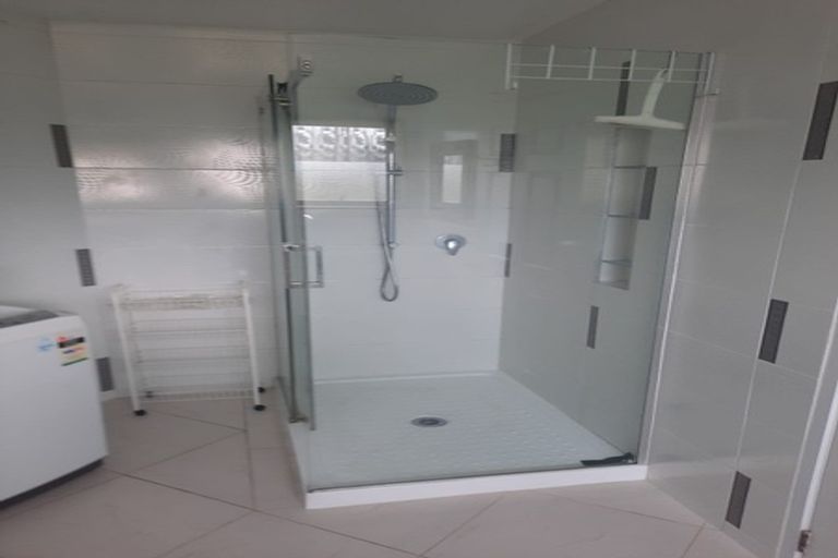 Photo of property in 69 Becroft Drive, Forrest Hill, Auckland, 0620