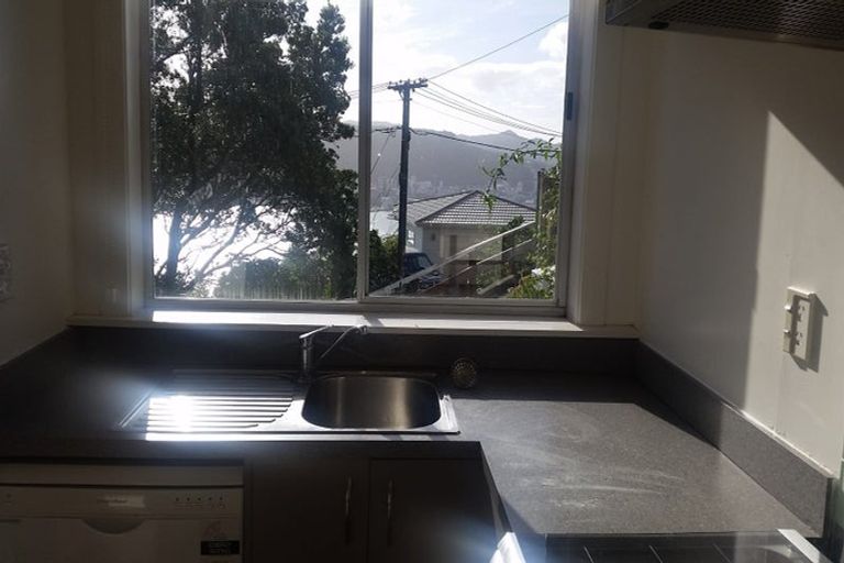 Photo of property in 43 Palliser Road, Roseneath, Wellington, 6011