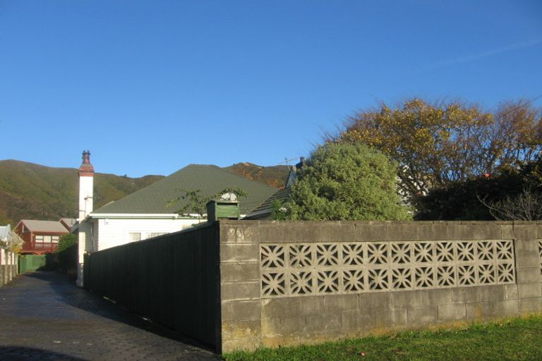 Photo of property in 202b Waiwhetu Road, Waterloo, Lower Hutt, 5011