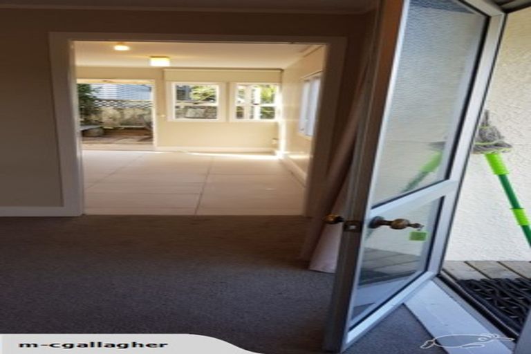 Photo of property in 8a Matama Road, Glen Eden, Auckland, 0602