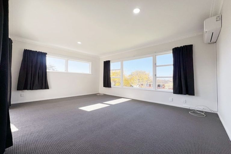 Photo of property in 12 Megan Avenue, Pakuranga Heights, Auckland, 2010