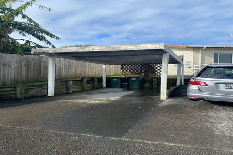 Photo of property in 1/86 Birkdale Road, Birkdale, Auckland, 0626