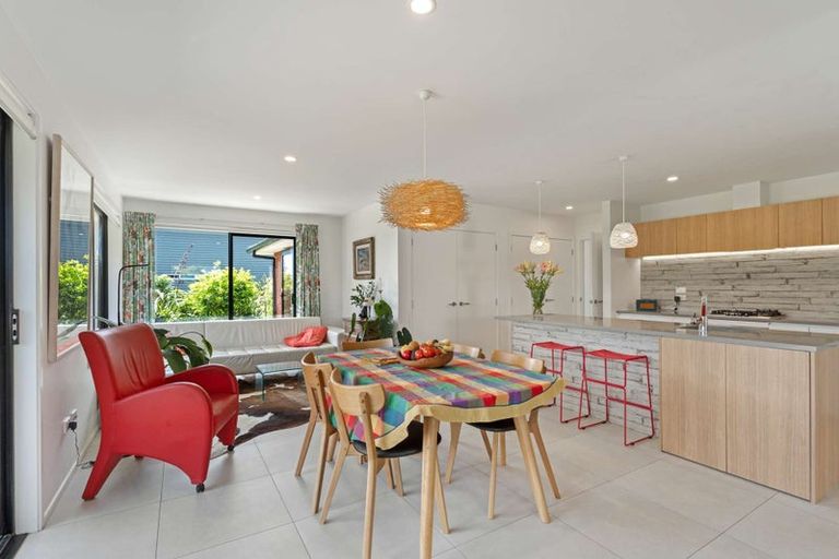 Photo of property in 144 Kupe Drive, Whitianga, 3510