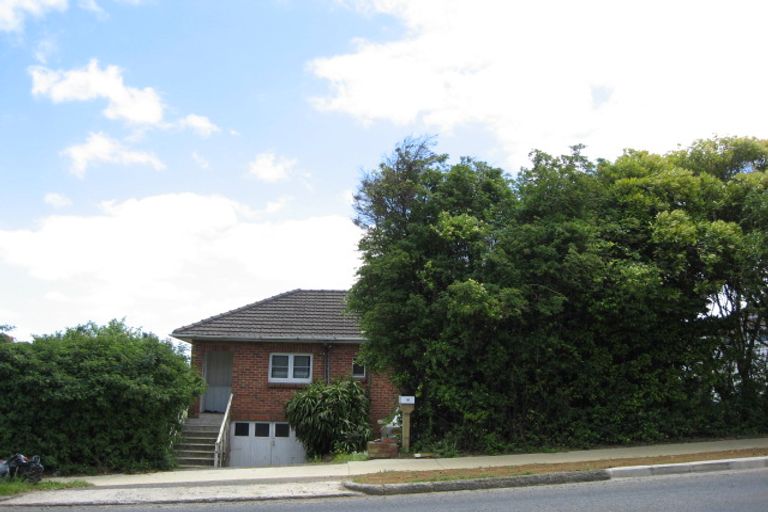 Photo of property in 18 East Street, Pukekohe, 2120