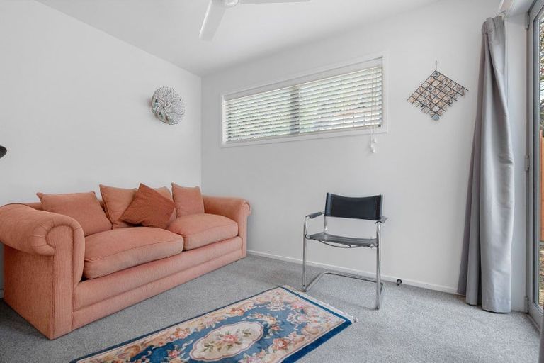 Photo of property in 131 Lincoln Road, Carterton, 5713