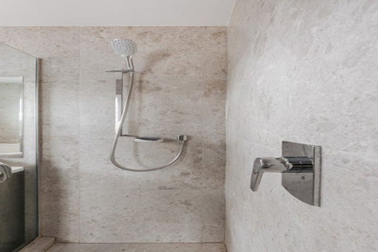 Photo of property in 1 Coppelia Avenue, Omokoroa, 3114