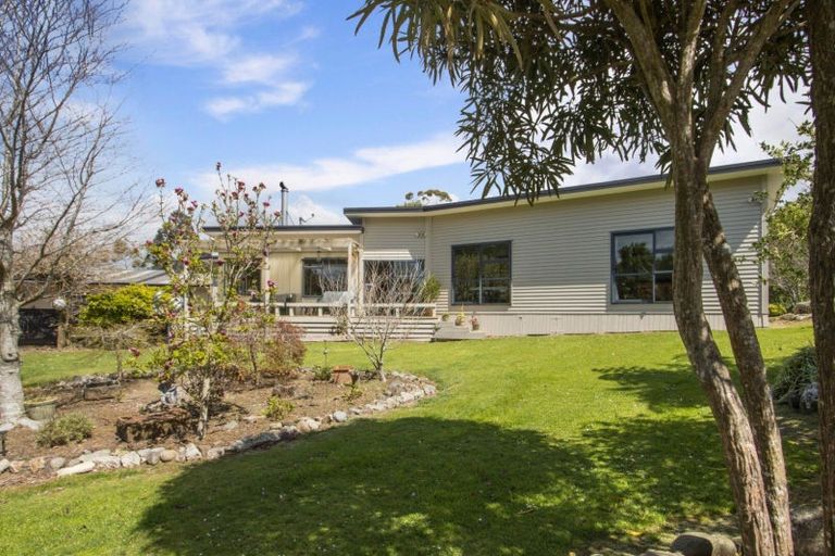 Photo of property in 397 Busby Road, Tahawai, Katikati, 3170