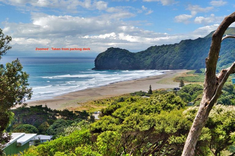 Photo of property in 21 Rayner Road, Piha, New Lynn, 0772