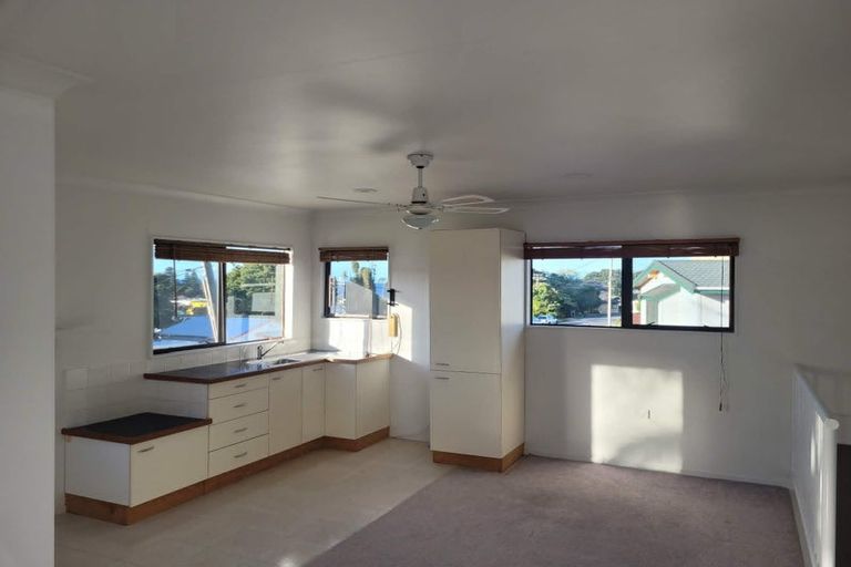 Photo of property in 1/8 Argyle Road, Browns Bay, Auckland, 0630