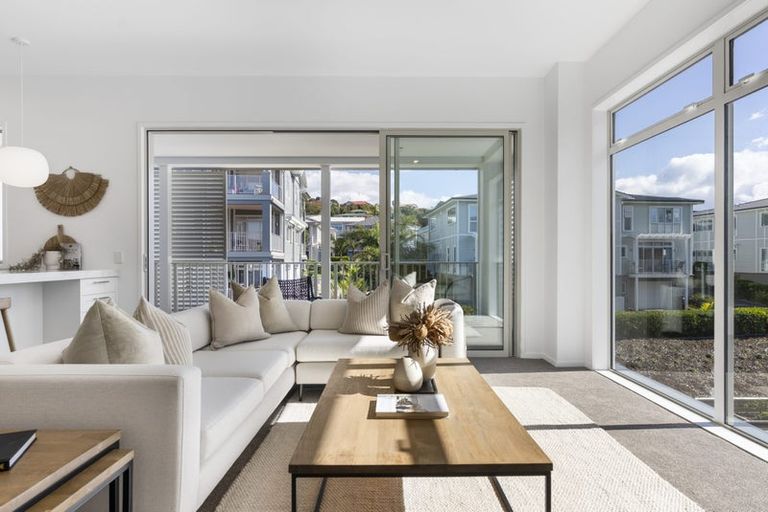 Photo of property in 133 Hibiscus Drive, Orewa, 0931