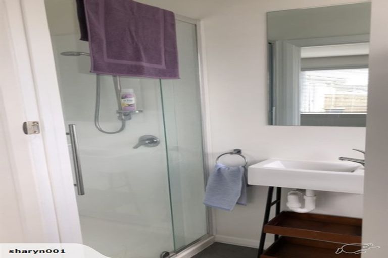 Photo of property in 43b Abraham Crescent, Milson, Palmerston North, 4414