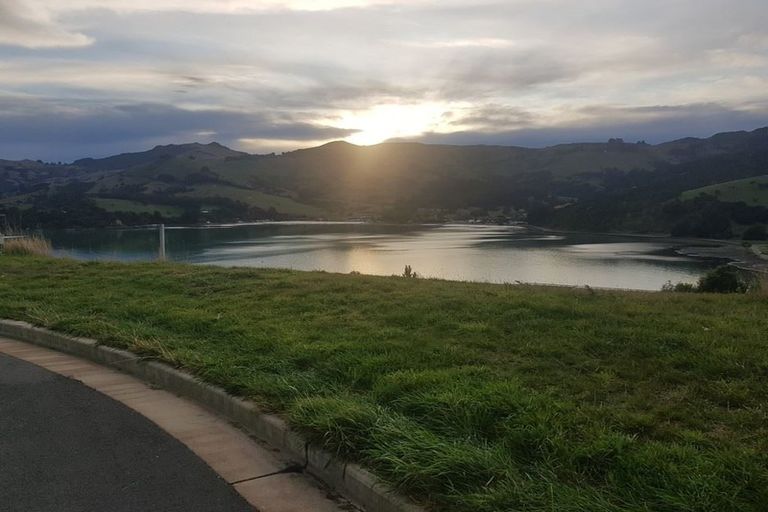 Photo of property in 32 Totara Drive, Duvauchelle, 7581