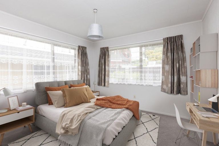 Photo of property in 25 Surrey Street, Taradale, Napier, 4112