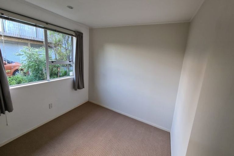 Photo of property in 2/146 Glamorgan Drive, Torbay, Auckland, 0630