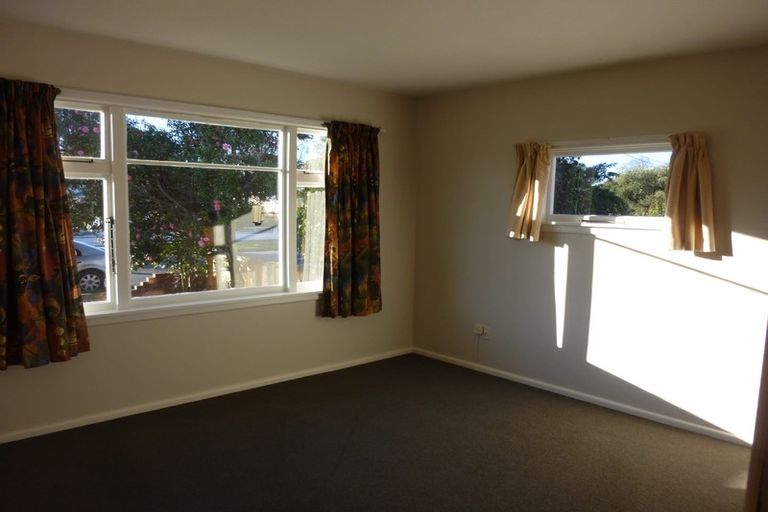 Photo of property in 4 Milnebank Street, Upper Riccarton, Christchurch, 8041