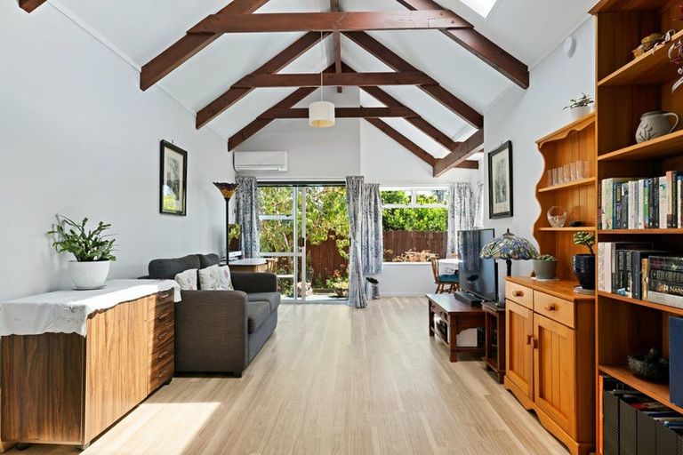 Photo of property in 2/12 Marsden Road, Stoke, Nelson, 7011