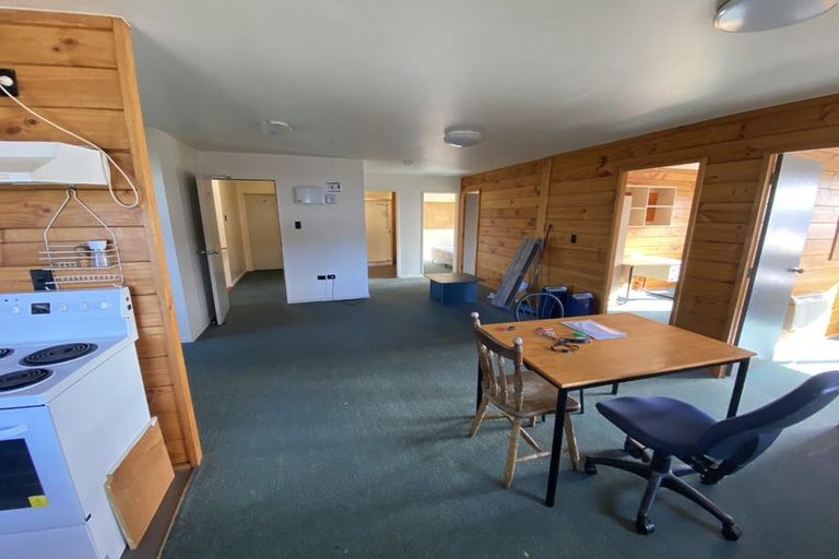 Photo of property in Te Awhina Apartments, 14/22 Sussex Street, Mount Cook, Wellington, 6021
