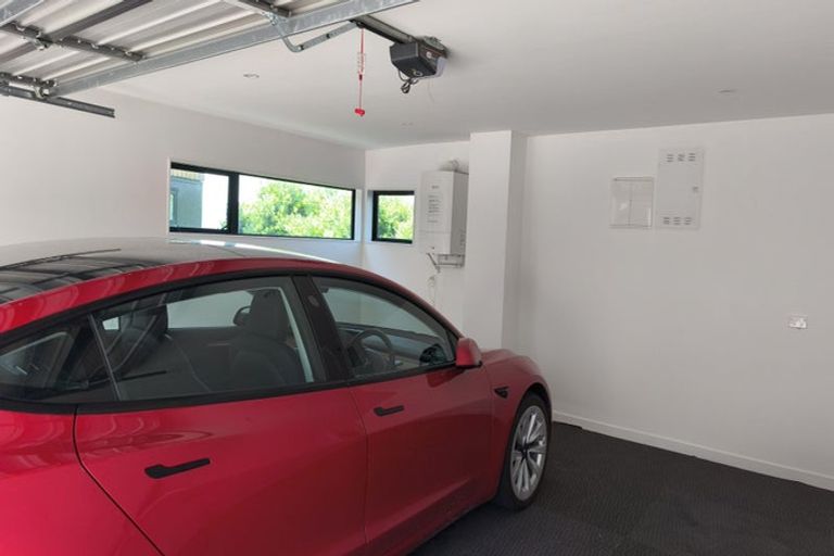 Photo of property in 10 Satchell Way, Kaiwharawhara, Wellington, 6035