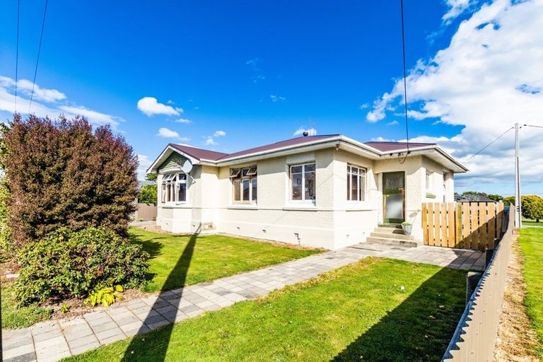 Photo of property in 21 Arthur Street, Winton, 9720