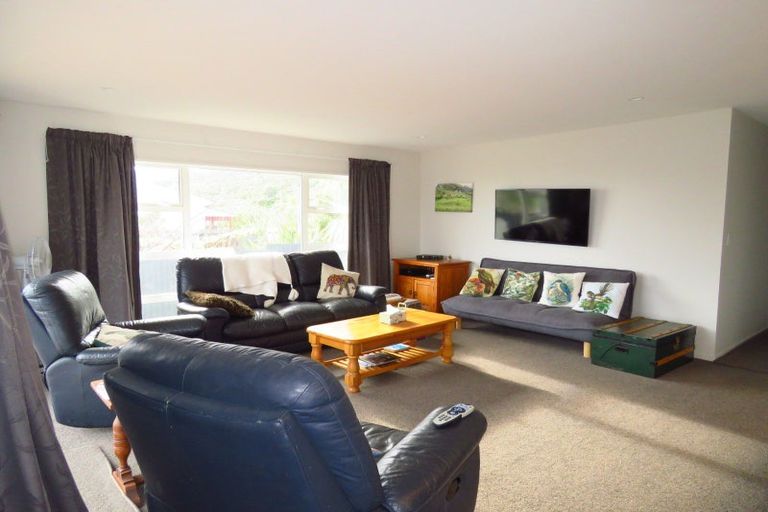 Photo of property in 145 Torea Street, Granity, 7823