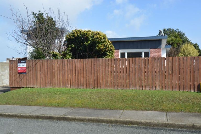 Photo of property in 19 Severn Street, Clifton, Invercargill, 9812