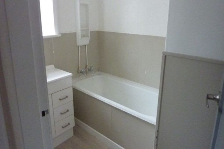 Photo of property in 82 Norton Road, Frankton, Hamilton, 3204