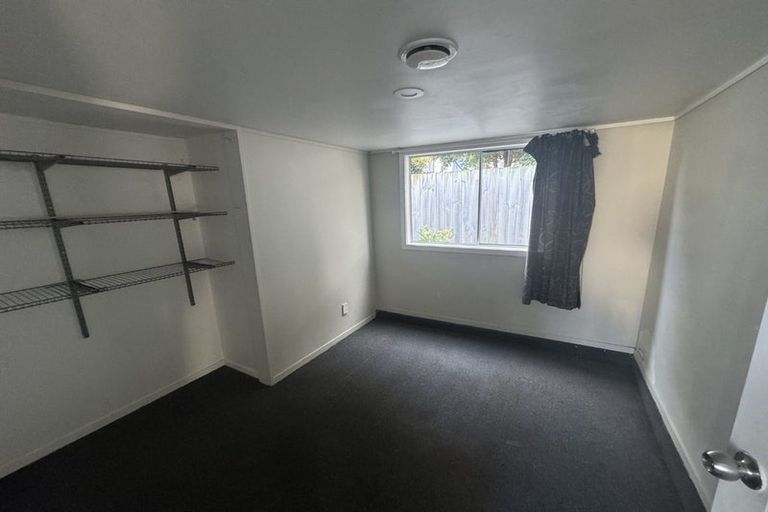 Photo of property in 21 Mon Desir Place, Manurewa, Auckland, 2102