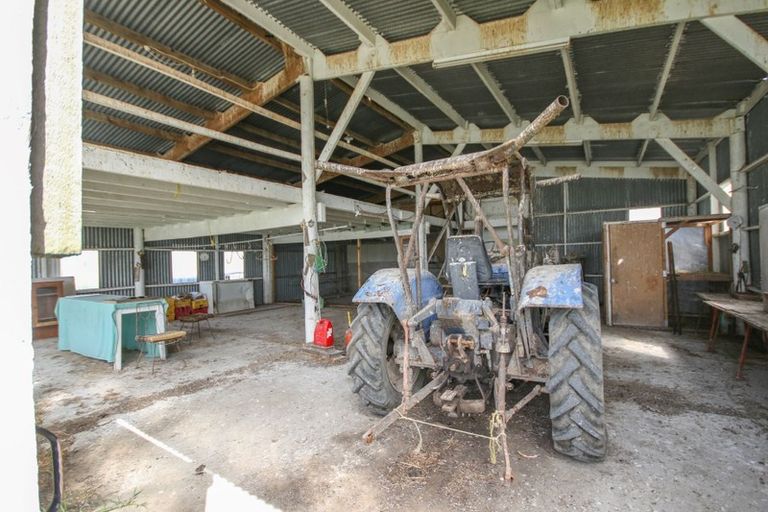 Photo of property in 76 Robertson Road, Ruawai, 0591