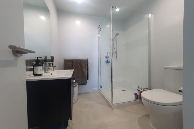 Photo of property in Frank Sargeson Apts, 106/80 Anzac Street, Takapuna, Auckland, 0622