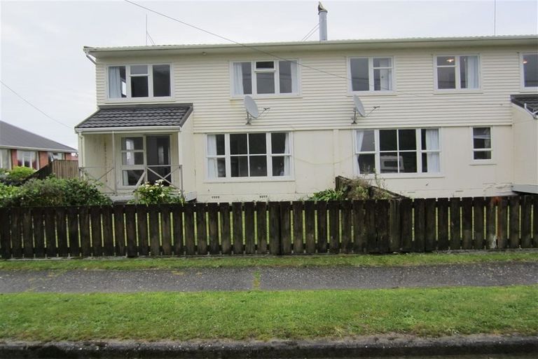 Photo of property in 16-20 Wickes Street, Cobden, Greymouth, 7802