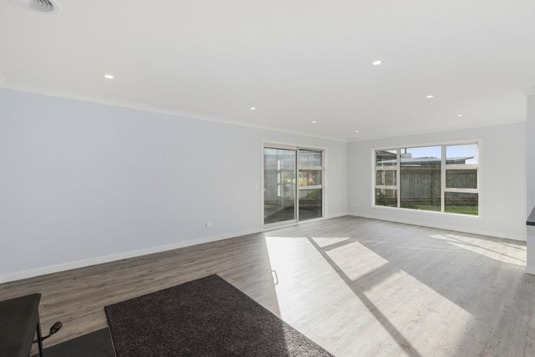 Photo of property in 9 Ahmad Close, Levin, 5510