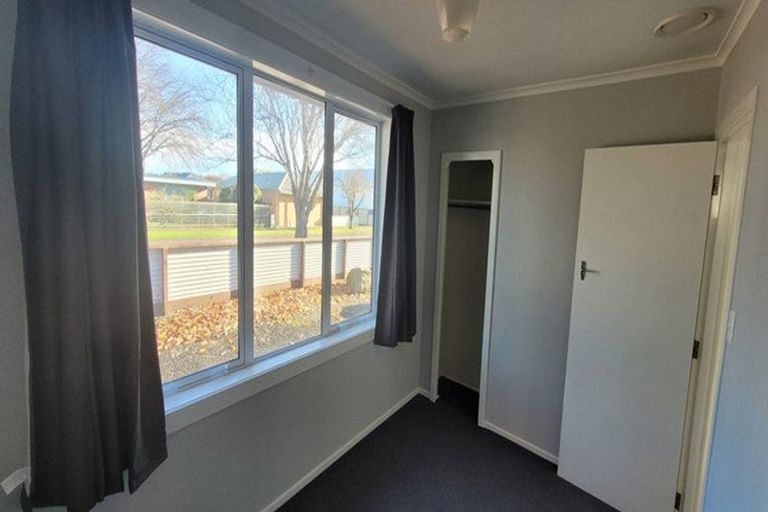 Photo of property in 1/15 Clifton Street, Windsor, Invercargill, 9810