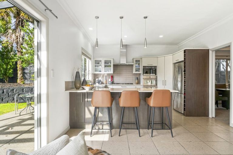 Photo of property in 188 Schnapper Rock Road, Schnapper Rock, Auckland, 0632