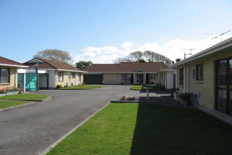 Photo of property in 4/30 Leighton Avenue, Waiwhetu, Lower Hutt, 5010