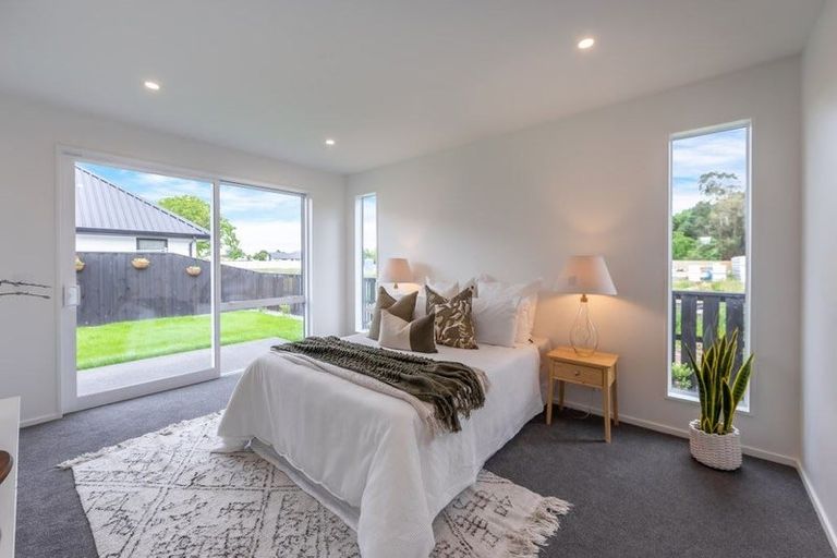 Photo of property in 23 Irvines Track, Halswell, Christchurch, 8025