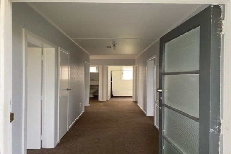 Photo of property in 403 Huia Place, Camberley, Hastings, 4120