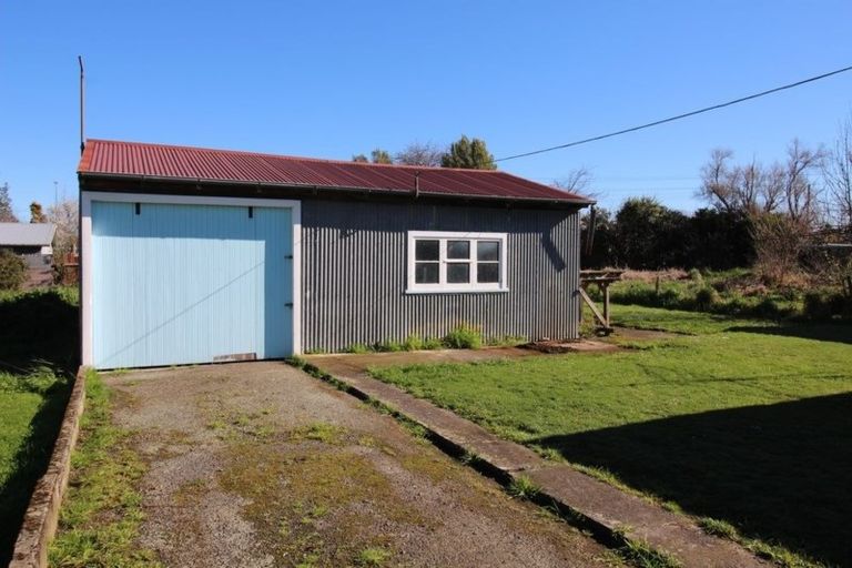 Photo of property in 6 French Street, Marton, 4710