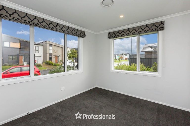 Photo of property in 107 Mawai Hakona Drive, Wallaceville, Upper Hutt, 5018