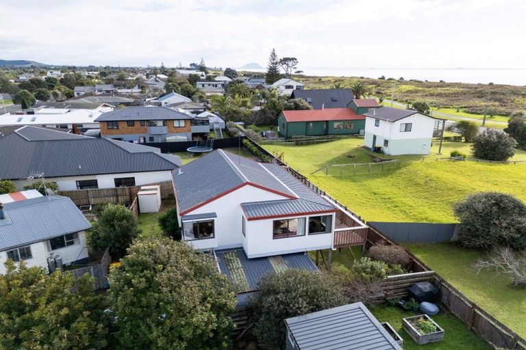 Photo of property in 197 Dickson Road, Papamoa Beach, Papamoa, 3118