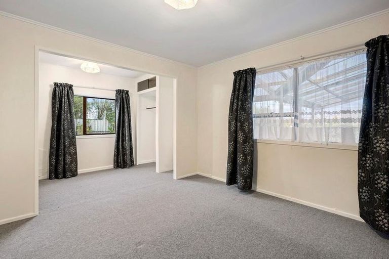 Photo of property in 105 Rangatira Drive, Mangakino, 3421