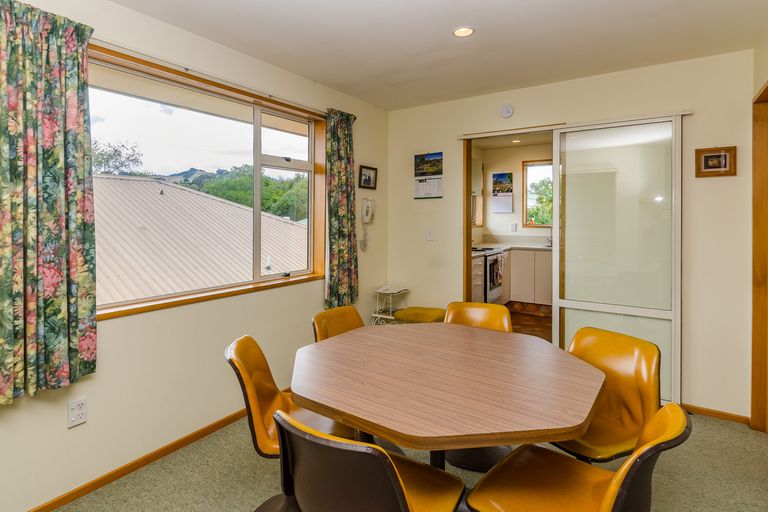 Photo of property in 8 Benfell Street, Green Island, Dunedin, 9018