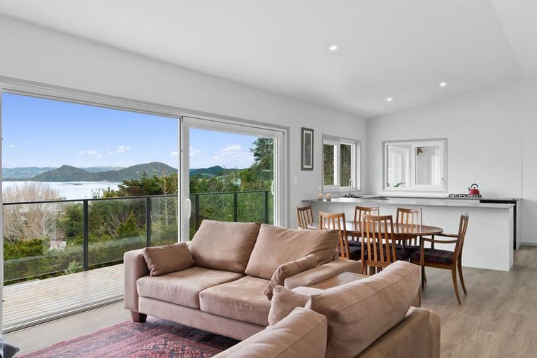 Photo of property in 5 Rangikorero Place, Whangarei Heads, 0174