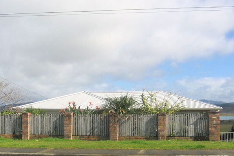 Photo of property in 22 Raumati Crescent, Onerahi, Whangarei, 0110