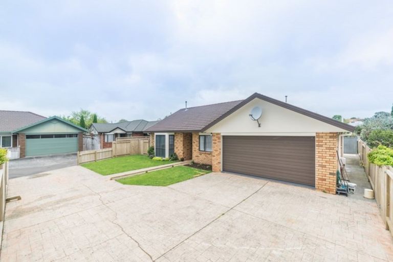 Photo of property in 6 Mckenzie Court, Terrace End, Palmerston North, 4410