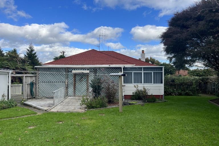 Photo of property in 28 Kings Drive, Levin, 5510